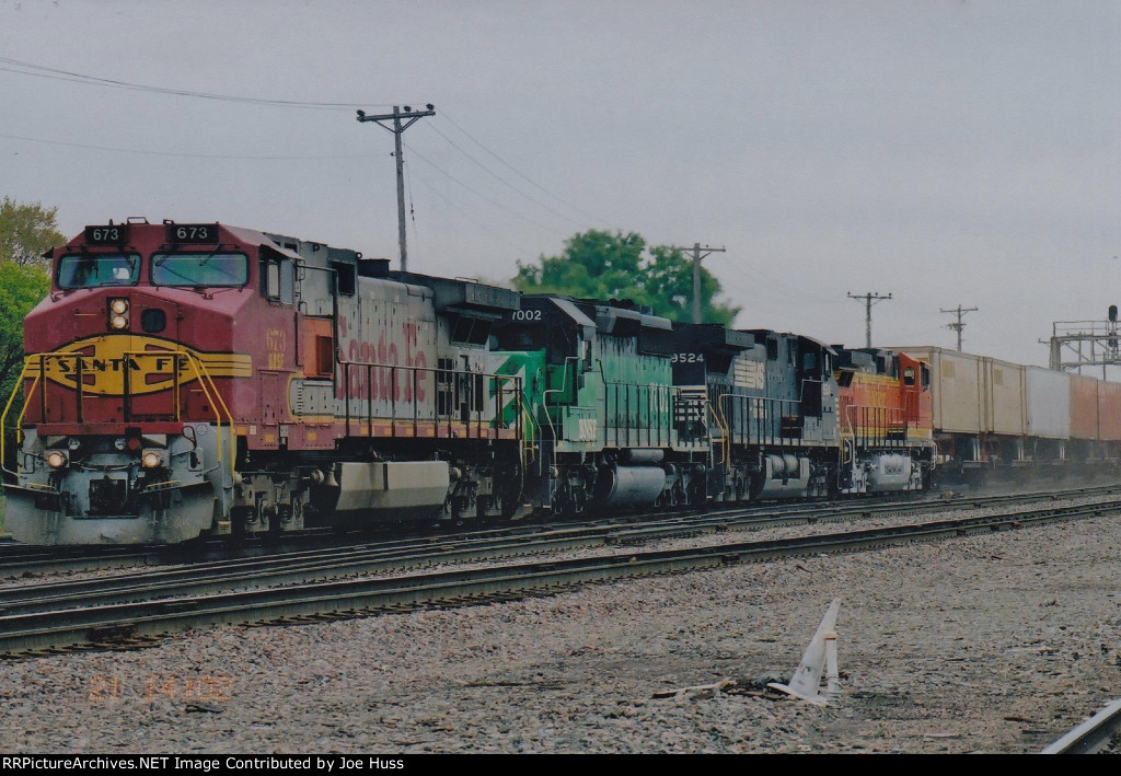 BNSF 673 West